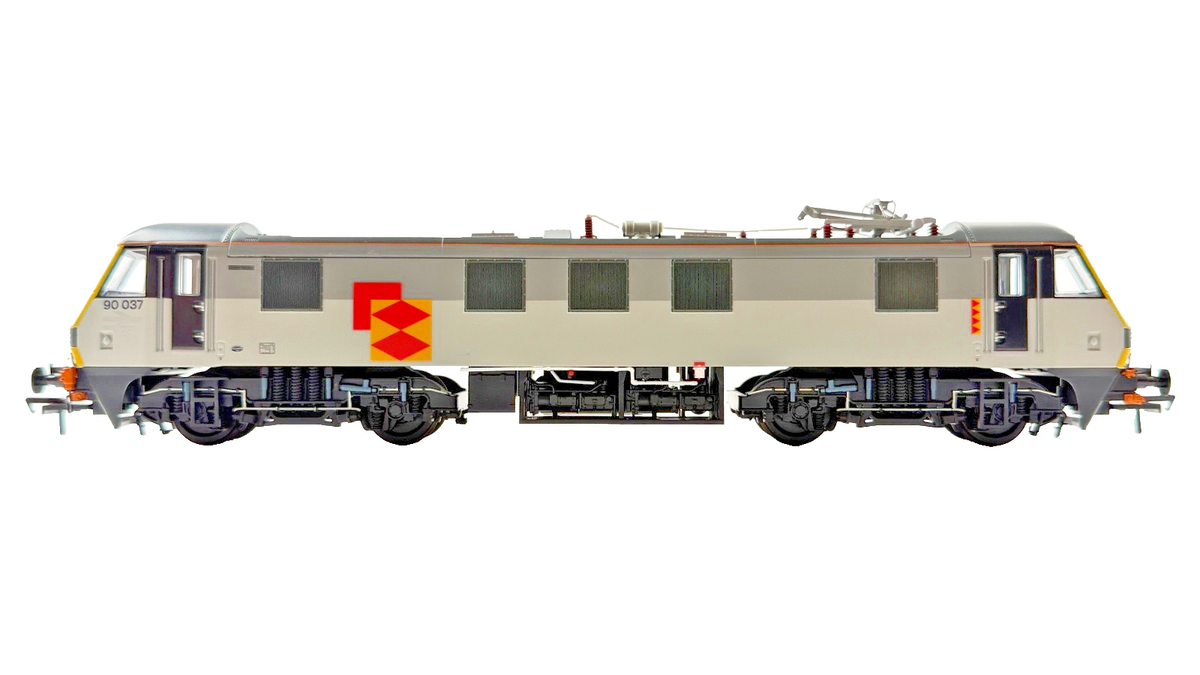 BACHMANN OO GAUGE - 32-611 - CLASS 90 LOCOMOTIVE 90037 RAILFREIGHT DISTRIBUTION