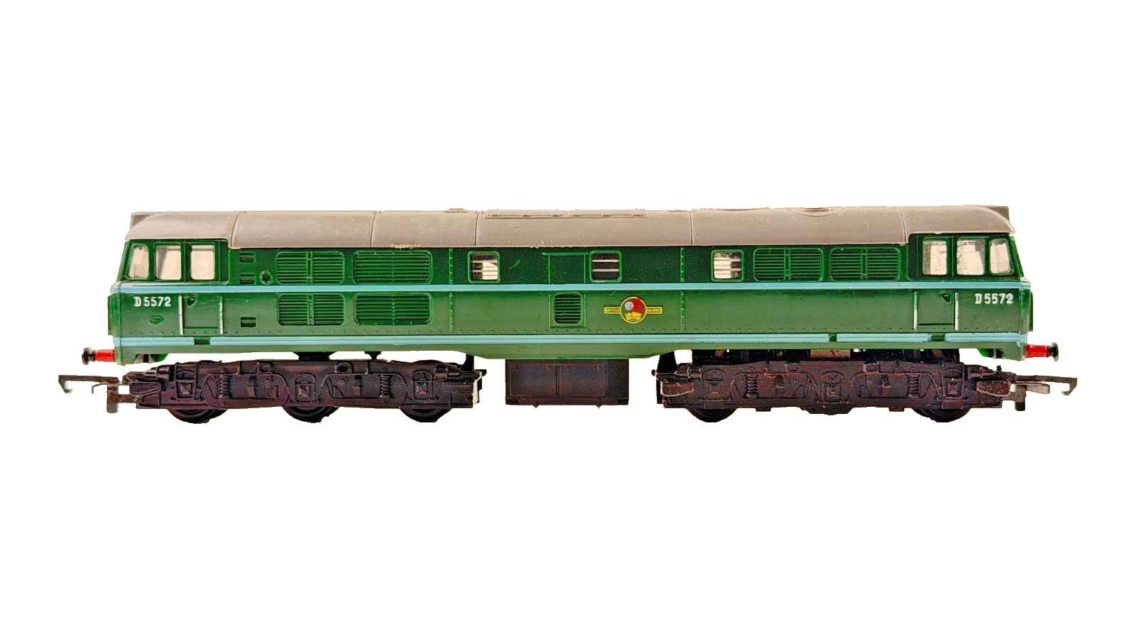 TRIANG 00 GAUGE - R357 - CLASS 31 AIA-AIA DIESEL LOCOMOTIVE D5572 BR GREEN