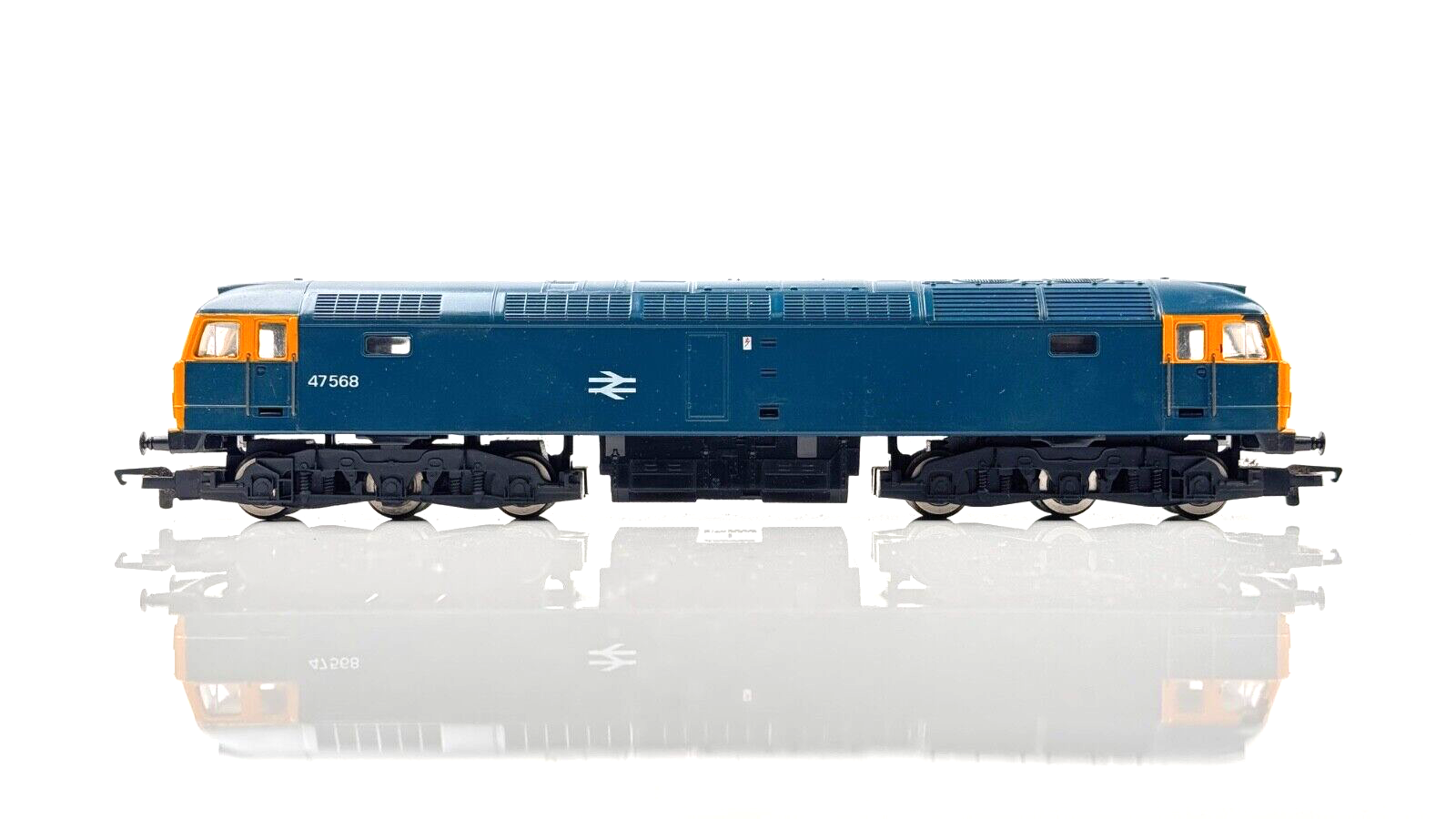 HORNBY 00 GAUGE - CLASS 47 DIESEL 47568 BR BLUE YELLOW CAB ENDS - UNBOXED