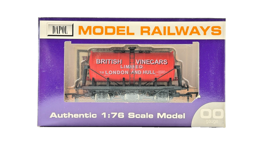 DAPOL 00 GAUGE - BRITISH VINEGARS LTD LONDON HULL TANKER T12 (LIMITED EDITION)