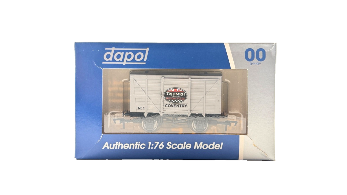 DAPOL OO GAUGE - 4F-011-126 - TRIUMPH OF COVENTRY VENT VAN NO.1 VB3 BOXED