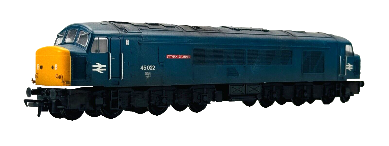 BACHMANN 00 GAUGE - 32-683RJ - CLASS 45 BR BLUE 45022 LYTHAM ST ANNES - BOXED