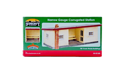 BACHMANN OO SCALE SCENECRAFT - 44-0160R - NARROW GAUGE STATION (RED & CREAM)