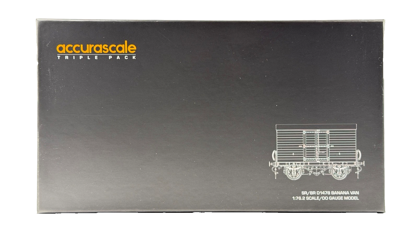 ACCURASCALE OO GAUGE - ACC2048 - SR D1478 VAN BRITISH RAILWAYS BANANA VAN TRIPLE