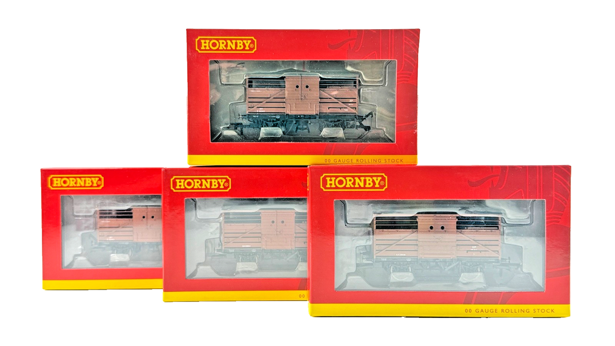 HORNBY OO GAUGE - R6839/R6840 - RAKE OF 4 BR (EX SR) 10T BULLEID CATTLE WAGONS