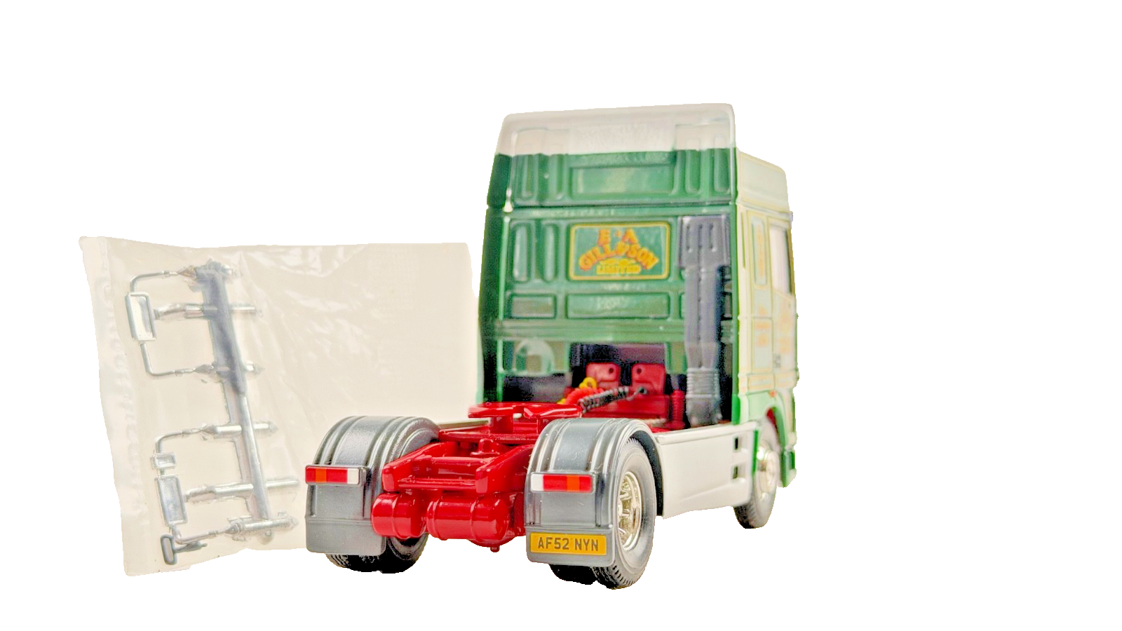 CORGI 1/50 SCALE DIECAST DAF 95XF E A GILL & SON 4X2 TRACTOR UNIT UNBOXED