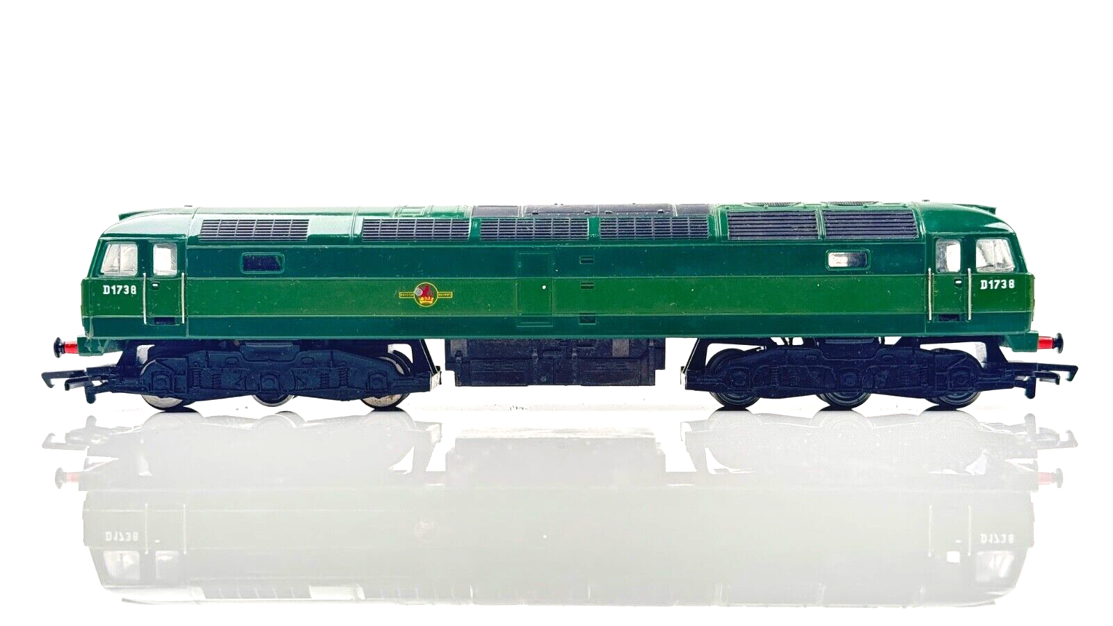 HORNBY 00 GAUGE - CLASS 47 DIESEL D1738 BR TWO TONE GREEN - UNBOXED