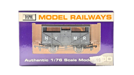 DAPOL 00 GAUGE - NYMR NORTH YORKSHIRE MOORS RAILWAY CATTLE VAN (LIMITED EDITION)