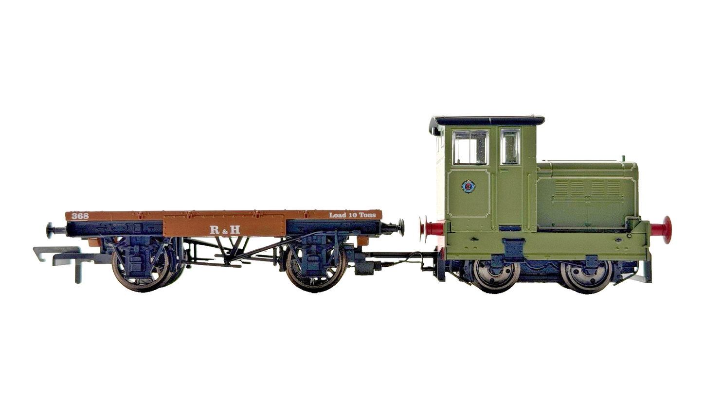 HORNBY OO GAUGE - R3704 - RUSTON & HORNSBY 48DS AND FLATBED WAGON WORKS LIVERY