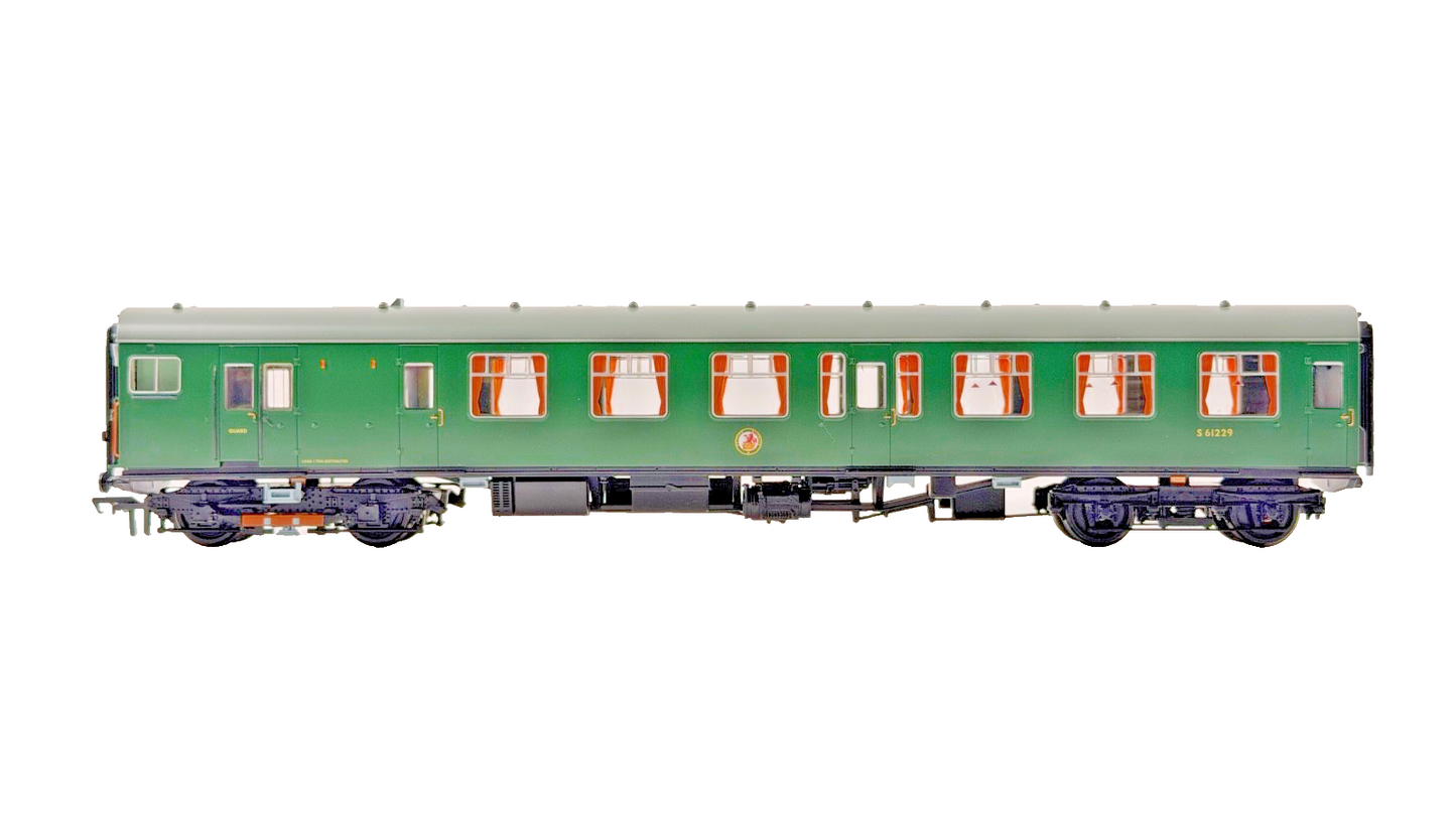 BACHMANN OO GAUGE - 31-425 - 4CEP EMU 7105 LATE SR SOUTHERN MULTIPLE UNIT GREEN