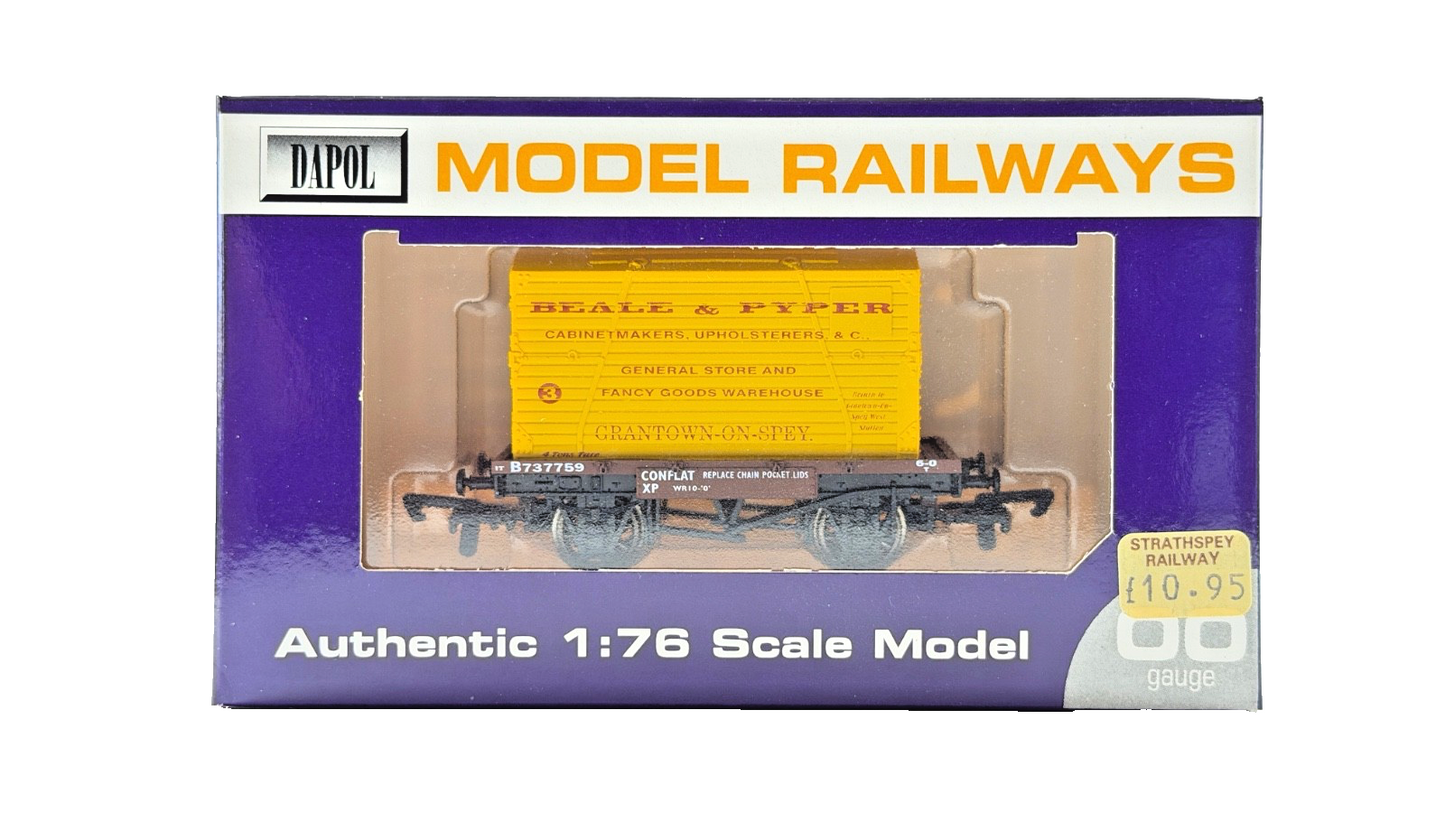 DAPOL 00 GAUGE - BEALE & PYPER GRANTOWN ON SPEY CONFLAT WAGON (LIMITED EDITION)