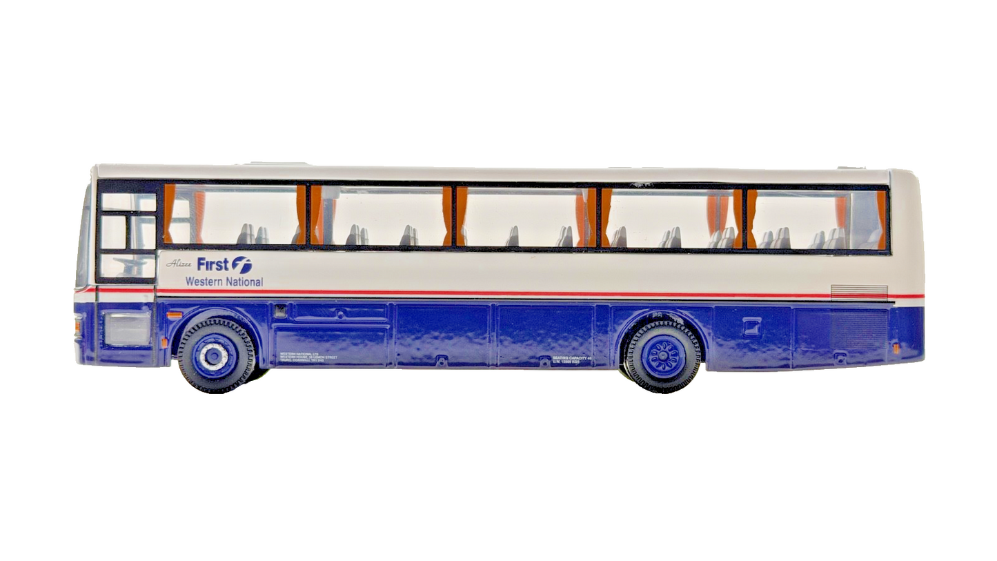 CORGI 1/76 SCALE - VAN HOOL ALIZEE FIRST WESTERN NATIONAL COACH UNBOXED