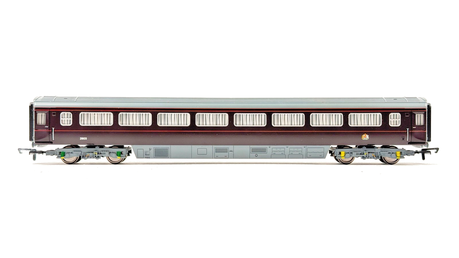 HORNBY 00 GAUGE - RAKE OF 3 ROYAL TRAIN MK3 PASSENGER COACHES W/SLEEPER UNBOXED
