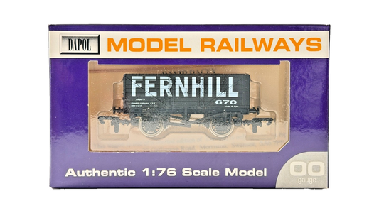 DAPOL 00 GAUGE - FERNHILL WELSH COLLIERY PLANK WAGON NO.670 (LIMITED EDITION)