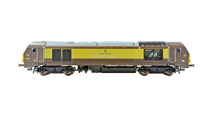 HORNBY OO GAUGE - R3774 - CLASS 67 DIESEL 67024 DB BELMOND BRITISH PULLMAN BOXED