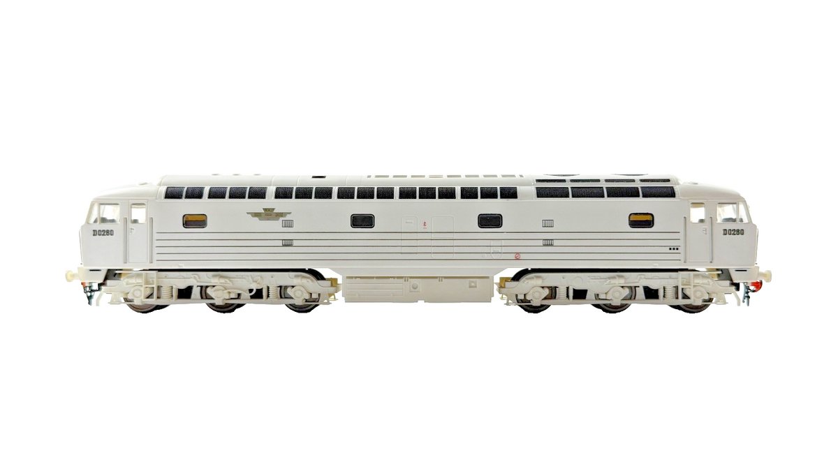 HELJAN OO GAUGE - 4005 - BRCW WHITE D0260 PROTOTYPE DIESEL LION LOCOMOTIVE BOXED