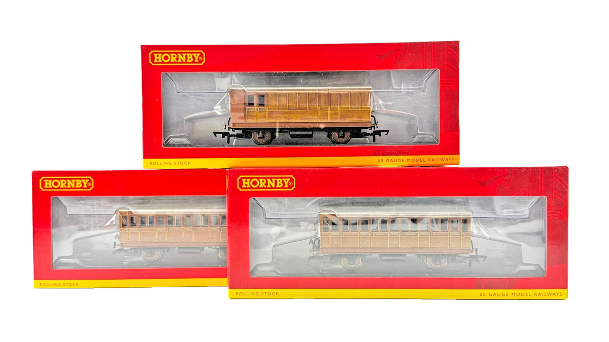 HORNBY OO GAUGE - RAKE OF 3 ASSORTED GREAT NORTHERN GNR 4 WHEEL COACHES BOXED
