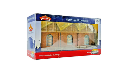 BACHMANN OO GAUGE SCENECRAFT - 44-022 - NORTH LIGHT FACTORY EXTENSION - BOXED