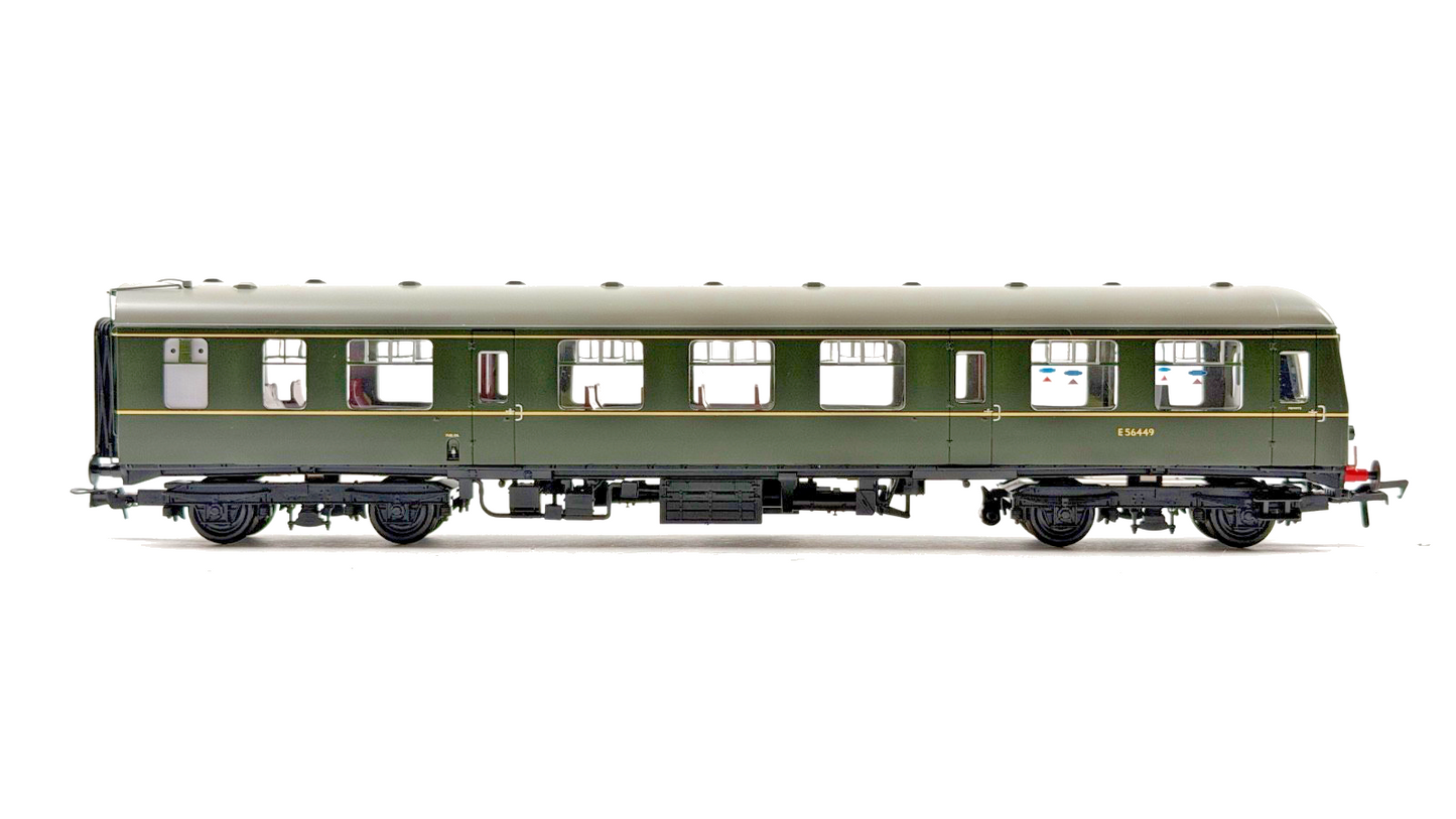 BACHMANN 00 GAUGE - 31-326B - CLASS 105 DMU 2 CAR BR GREEN S/WHISKERS DCC SOUND