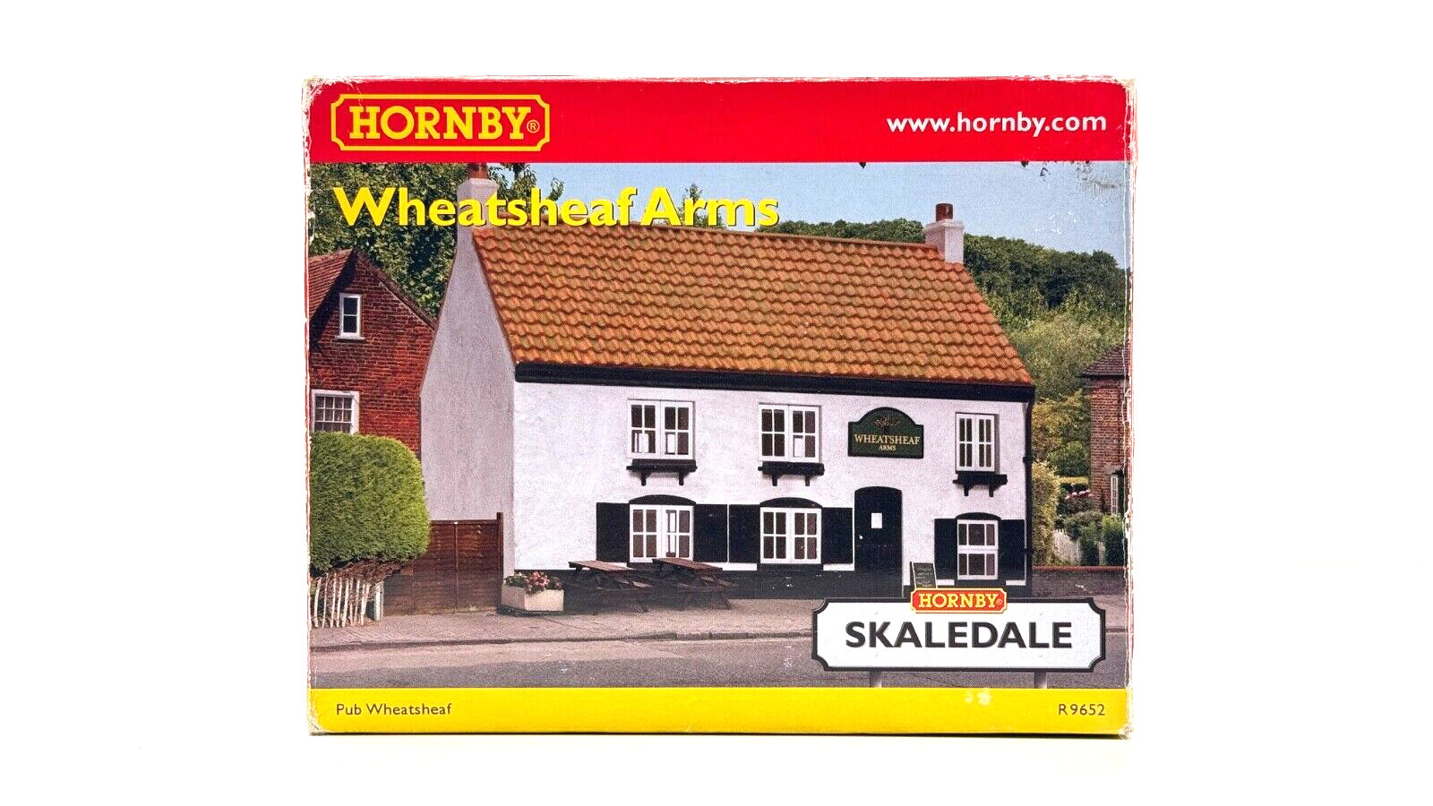 HORNBY 00 GAUGE SKALEDALE - R9652 - WHEATSHEAF ARMS PUB - BOXED