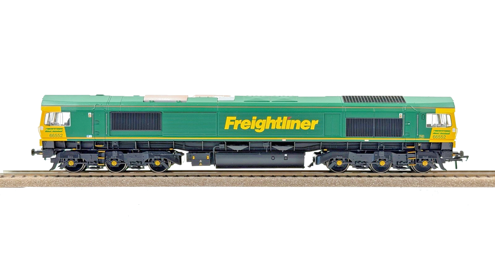 BACHMANN 00 GAUGE - 32-725Y - CLASS 66/5 DIESEL 66552 FREIGHTLINER MALTBY RAIDER