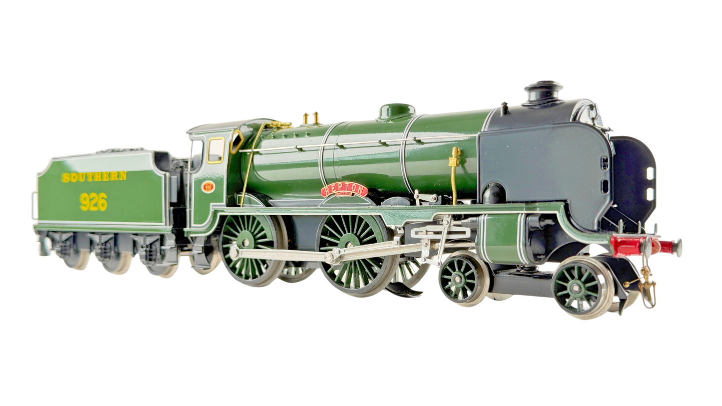 ACE TRAINS O GAUGE SOUTHERN GREEN 4-4-0 SCHOOLS CLASS REPTON 926 BOXED