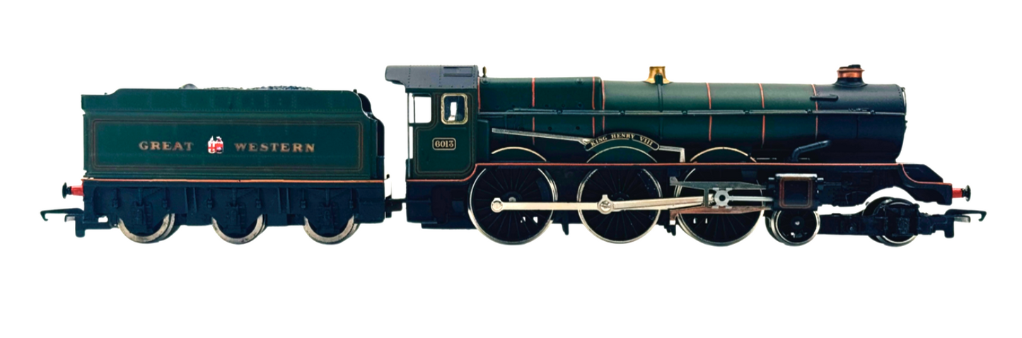 HORNBY 00 GAUGE - GWR GREEN 4-6-0 'KING HENRY VIII' LOCOMOTIVE 6013 PART BOXED