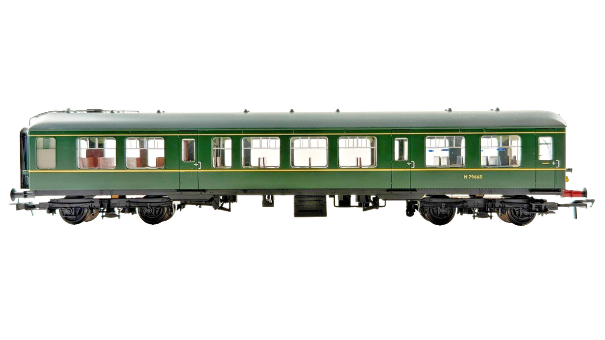 BACHMANN OO GAUGE - 32-515 - DERBY LIGHTWEIGHT TWO CAR DMU BR GREEN YWP BOXED