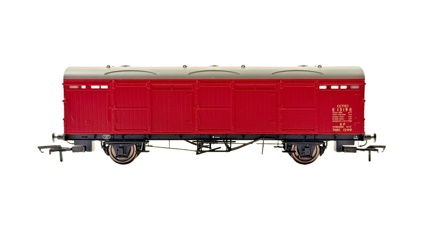 HORNBY 00 GAUGE - R6683B - BR CRIMSON EXTRA LONG CCT VAN E1319E - UNBOXED
