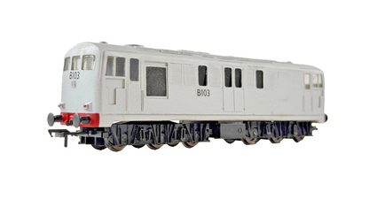 SILVER FOX MODELS OO GAUGE - IRISH CIE SILVER 101 CLASS B SULZER B103 - BOXED