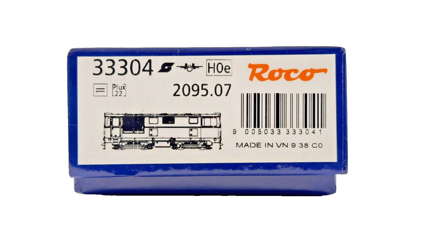 ROCO NARROW GAUGE HOe SCALE - 33304 - AUSTRIAN OBB DIESEL LOCOMOTIVE 2095.07