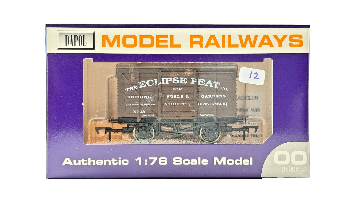 DAPOL 00 GAUGE - ECLIPSE PEAT ASHCOTT GLASTONBURY VENT VAN 23 (LIMITED EDITION)