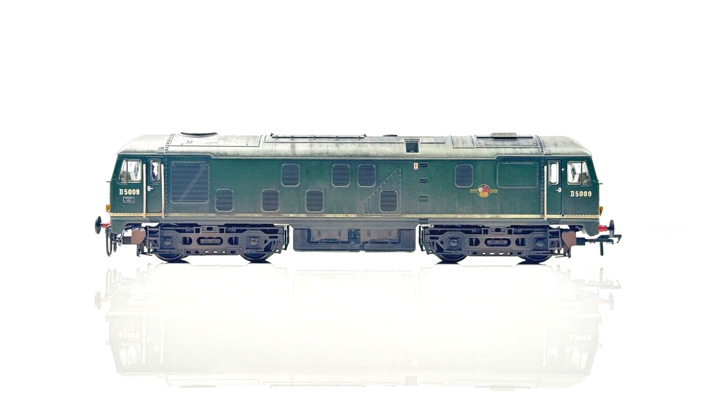 BACHMANN 00 GAUGE - 32-429 - CLASS 24 DIESEL BR GREEN D5009 RENUMBERED WEATHERED