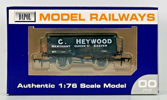 DAPOL 00 GAUGE - 'G.HEYWOOD MERCHANT QUEEN ST. EXETER (BURNHAM DMRC LTD ED)