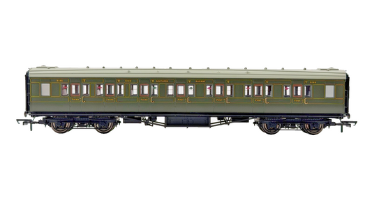 HORNBY OO GAUGE - SR SOUTHERN MAUNSELL COMPOSITE COACH 5146 - UNBOXED