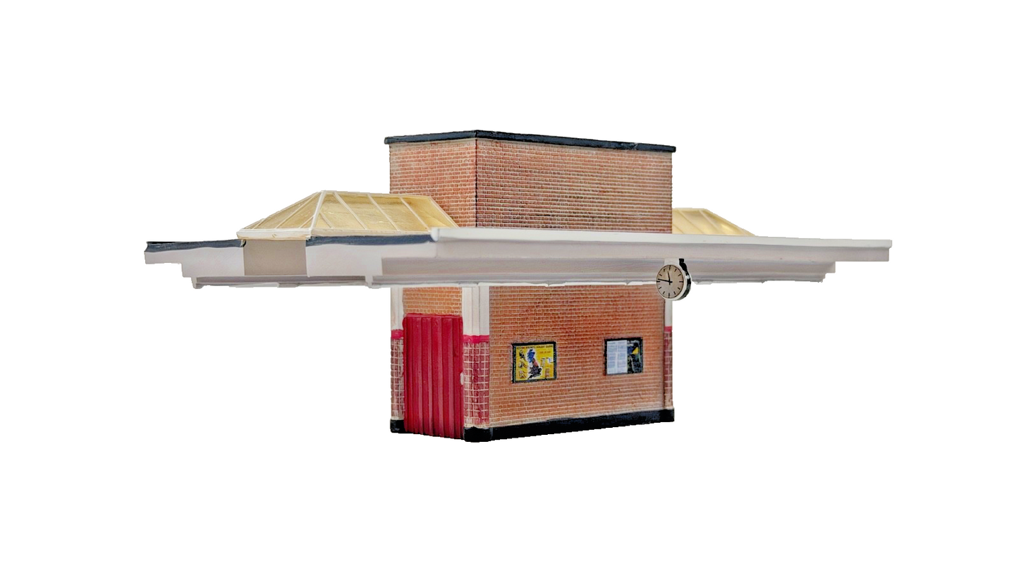 BACHMANN SCENECRAFT OO GAUGE - 44-065 - ART DECO CENTRE BUILDING - BOXED