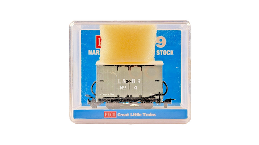 PECO OO9 SCALE - GR-220C - BOX VAN WAGON L&B LYNTON BARNSTAPLE LIVERY NO.4