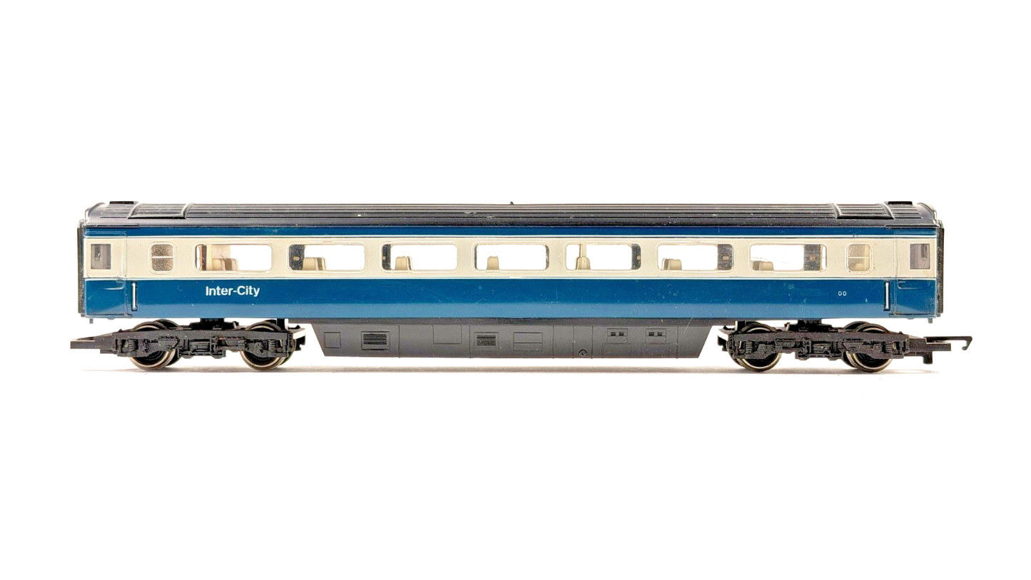 HORNBY 00 GAUGE - RAKE OF 4 INTERCITY 125 BLUE YELLOW PASSENGER COACHES UNBOXED