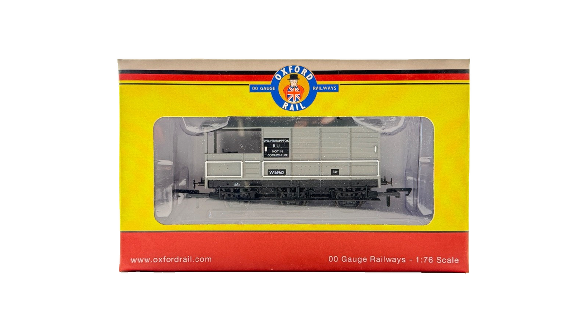 OXFORD RAIL OO GAUGE - OR76TOA004 - BR 6 WHEEL TOAD BRAKE VAN WOLVERHAMPTON