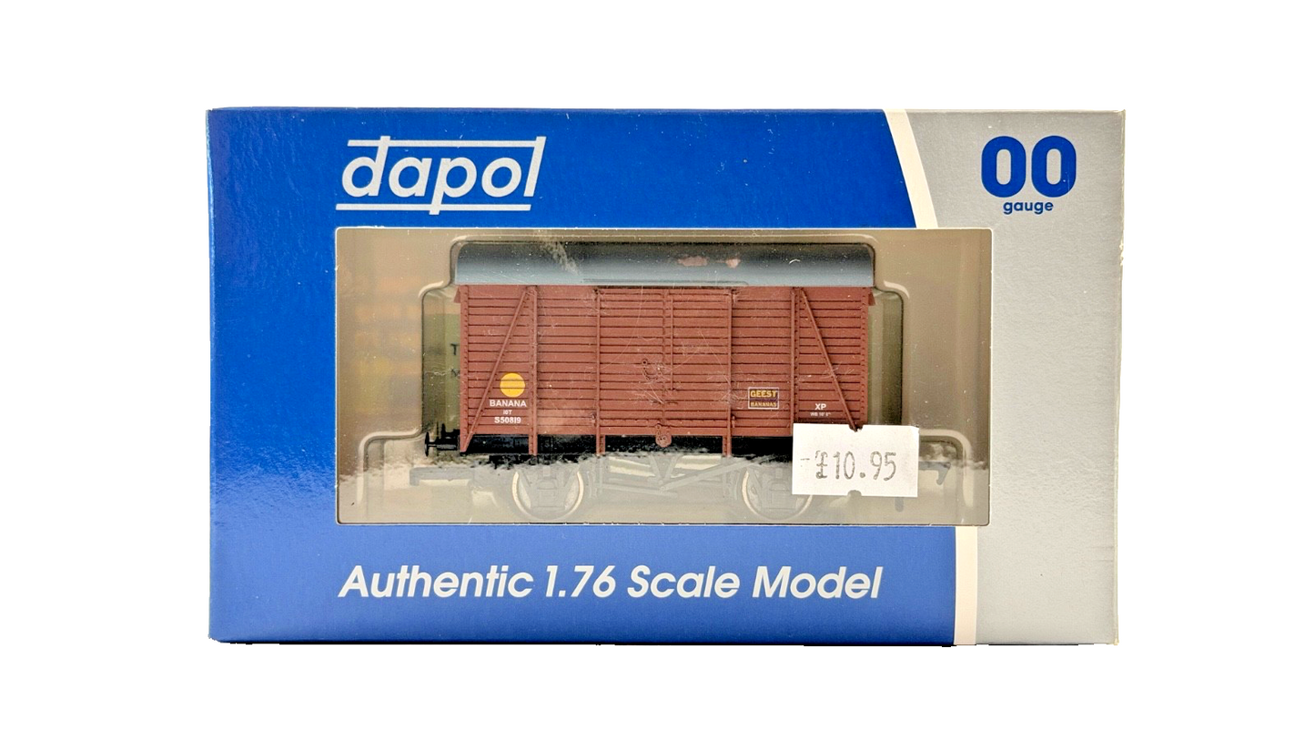 DAPOL 00 GAUGE - BR BAUXITE 10T BANANA VAN GEEST NO.S50819 (LIMITED EDITION)