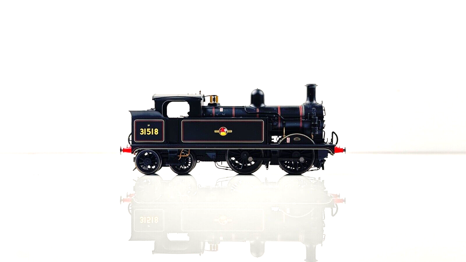 HORNBY 00 GAUGE - R3539 - BR BLACK (LATE) WAINWRIGHT H CLASS LOCOMOTIVE NO.31518