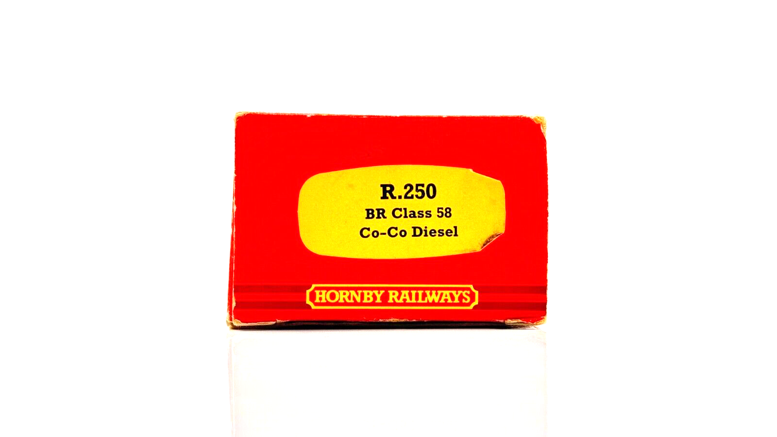 HORNBY 00 GAUGE - R250 - CLASS 58 DIESEL 58007 RAILFREIGHT RED STRIPE BOXED