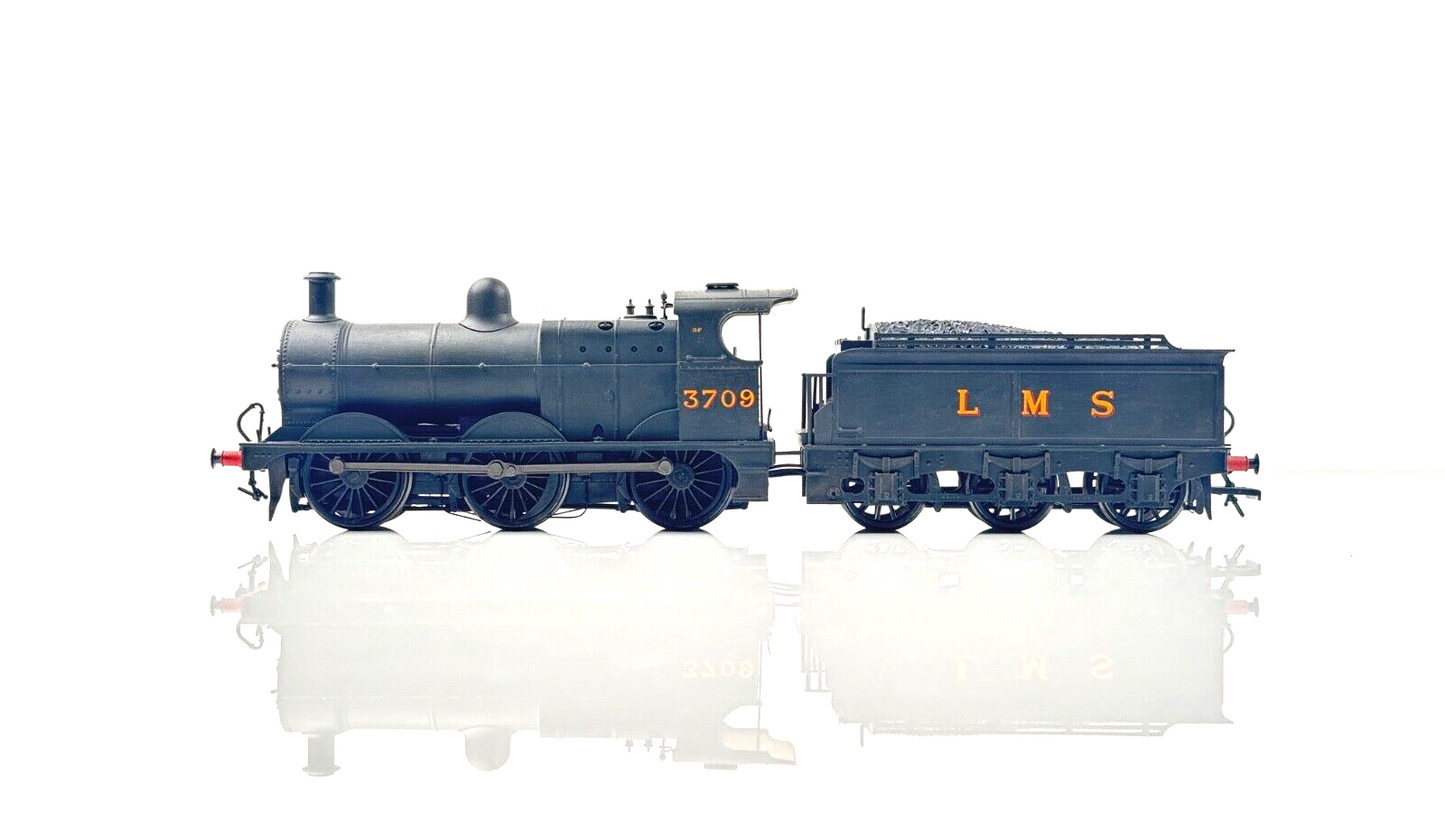 BACHMANN 00 GAUGE - 31-627A - CLASS 3F 3709 LMS BLACK LOCOMOTIVE - WEATHERED