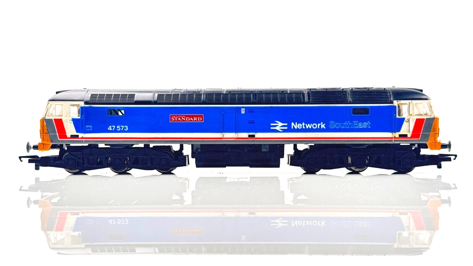 HORNBY 00 GAUGE - CLASS 47 DIESEL 47573 NETWORK SOUTHEAST LONDON ST - UNBOXED