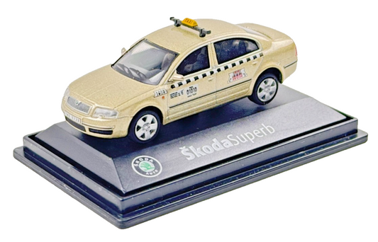 ABREX 1/72 SCALE - SKODA SUPERB GOLD SALOON TAXI - BOXED