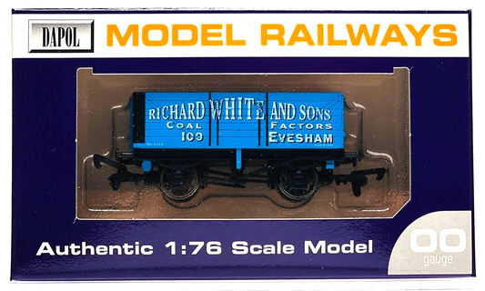 DAPOL 00 GAUGE - RICHARD WHITE & SONS COAL FACTORS EVESHAM 109 (LIMITED EDITION)