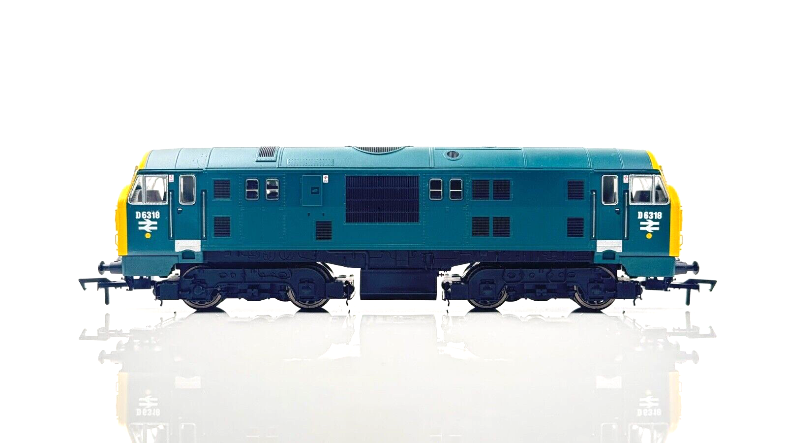 DAPOL 00 GAUGE - D1000B - CLASS 22 DIESEL LOCOMOTIVE BR BLUE D6318 - BOXED