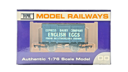 DAPOL 00 GAUGE - EXPRESS DAIRY COMPANY ENGLISH EGGS VENT VAN (LIMITED EDITION)