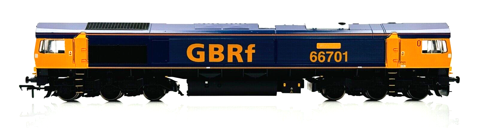 BACHMANN 00 GAUGE - 32-727 - CLASS 66 DIESEL 66701 GBRF 'WHITEMOOR' - BOXED