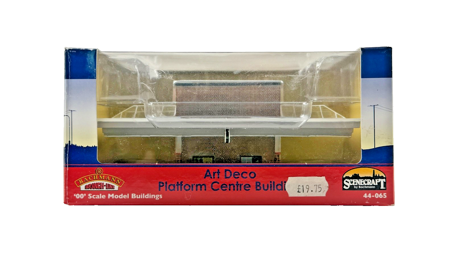 BACHMANN SCENECRAFT OO GAUGE - 44-065 - ART DECO CENTRE BUILDING - BOXED